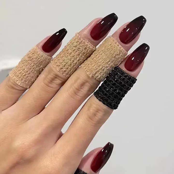 24 قطعة من الأظافر الاصطناعية القصيرة لاصقة من 24 pcs Short False Nails Adhesive