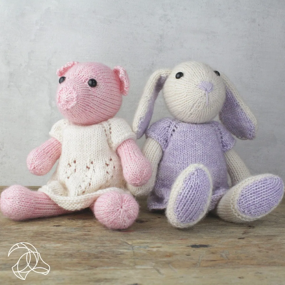Frida Piglet Knitting Kit