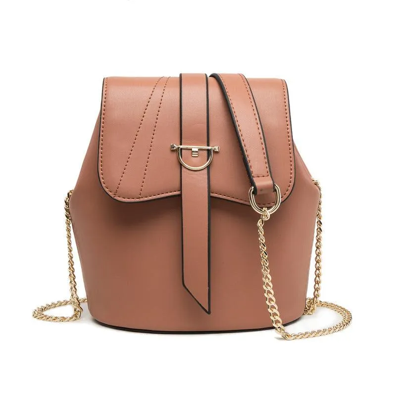 Large capacity chain bag
