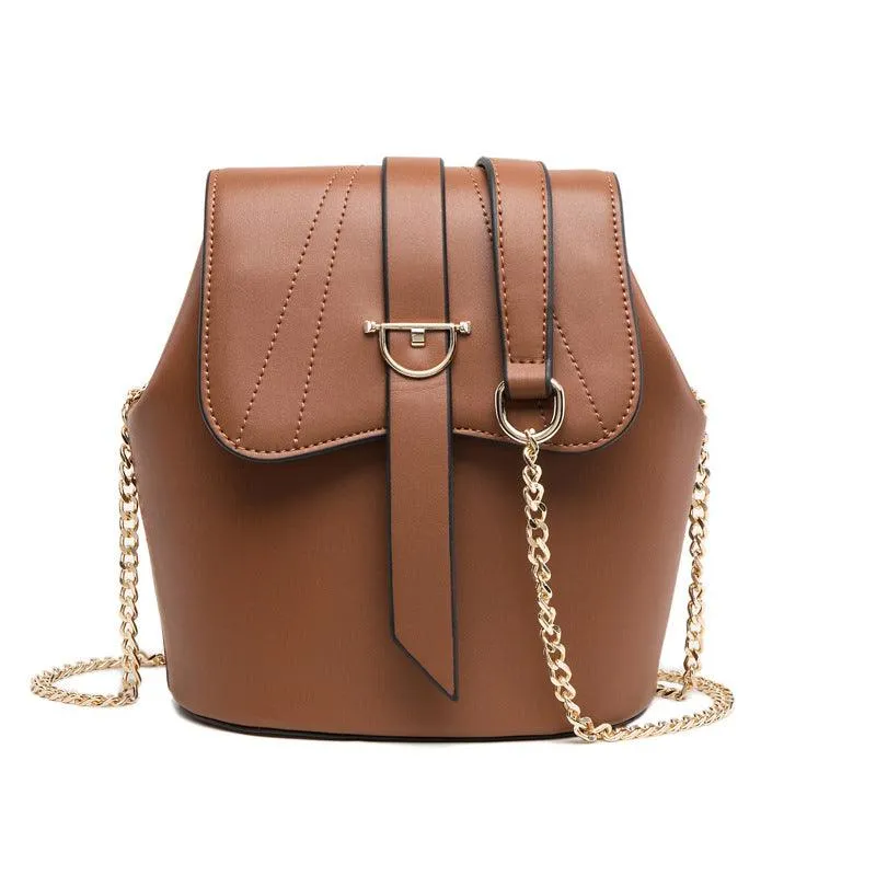 Large capacity chain bag